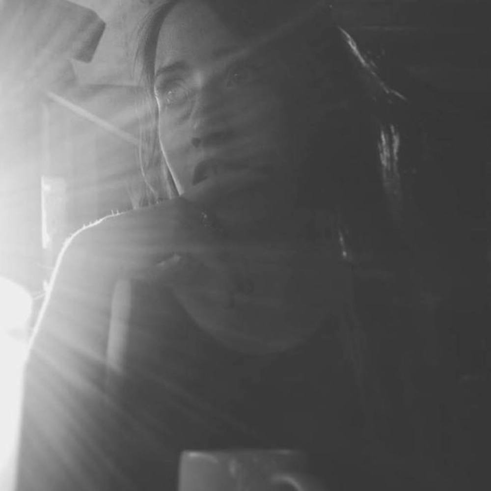 Meet your Posher, Cassandra